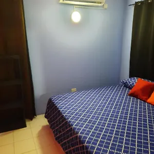 Cozy Studio - Waterloo Road , Kingston Jamaica