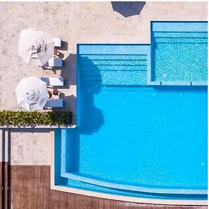Acceso Directo A La Piscina A-108, A-120, A-117 Y B-137 , Punta Cana Dominican Republic